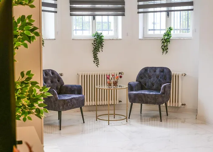 Aurelia Apartment *